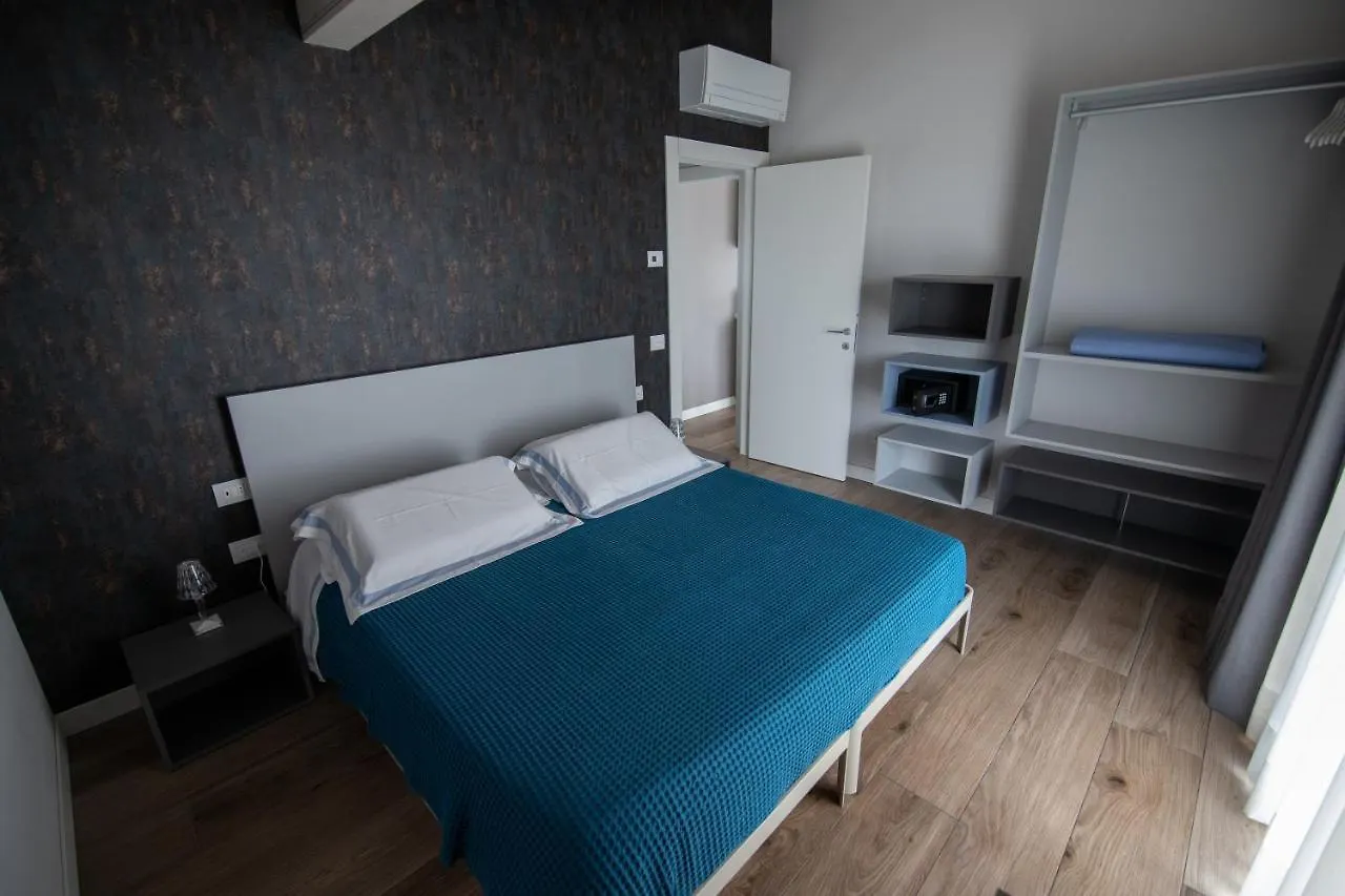 Relais Del Garda Villa Lazise 0*,